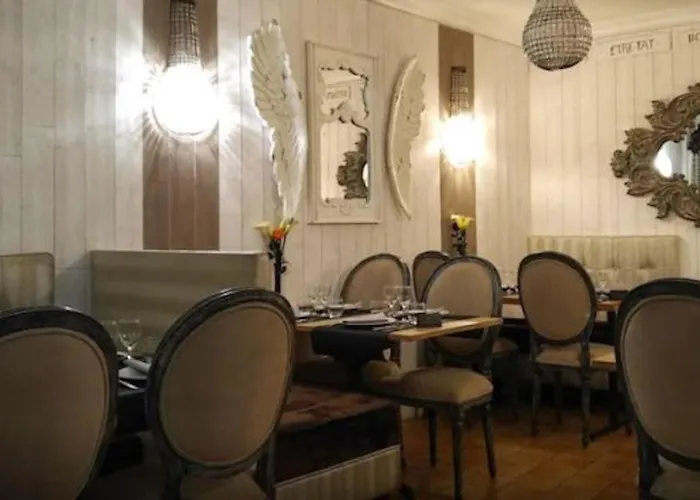 La Petite Reine Et Son Parking